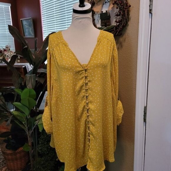 Torrid Chartreuse Green Top Blouse Polka Dot Dots Size Torrid 3 3X 3XL - Picture 3 of 8